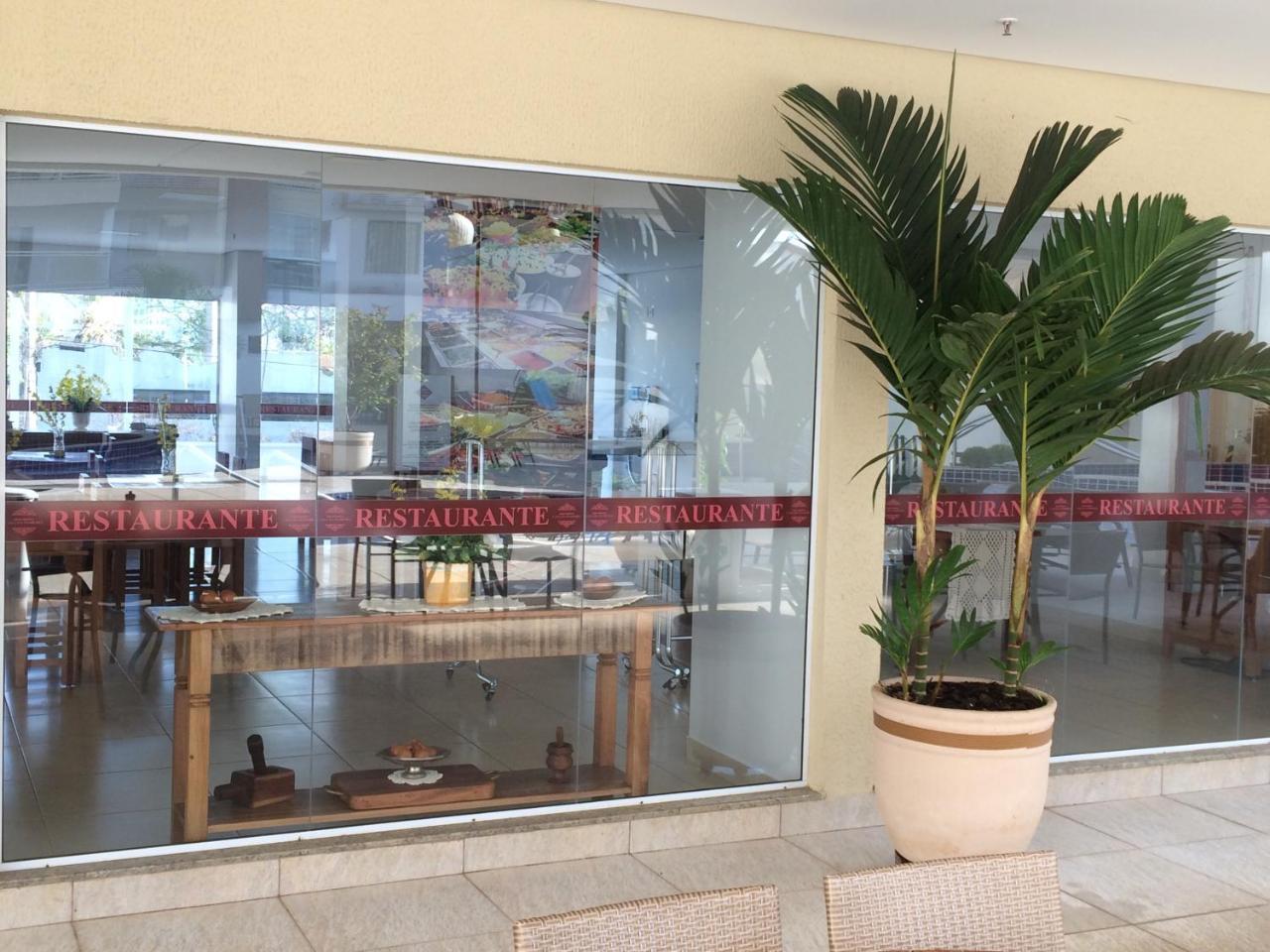 Residencial Casa Da Madeira Daire Caldas Novas Dış mekan fotoğraf